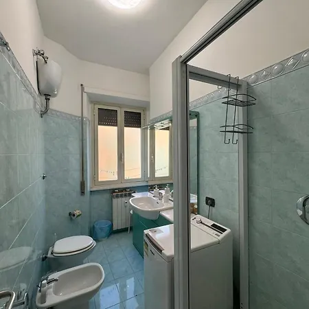 New Finished Flat In Centocelle Apartman